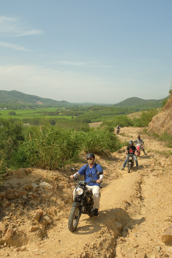Hoi An to Ha Noi motorbike rental