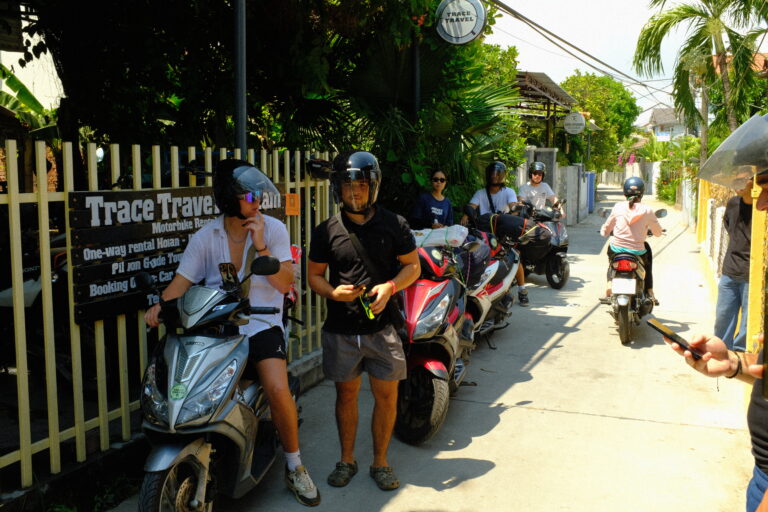 Hoi An Motorbike Rental (Go inside city)