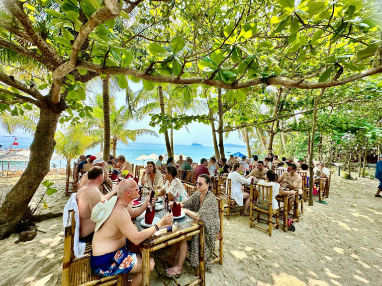 Cham Island Sightseeing & Snorkeling Tour (From Da Nang)